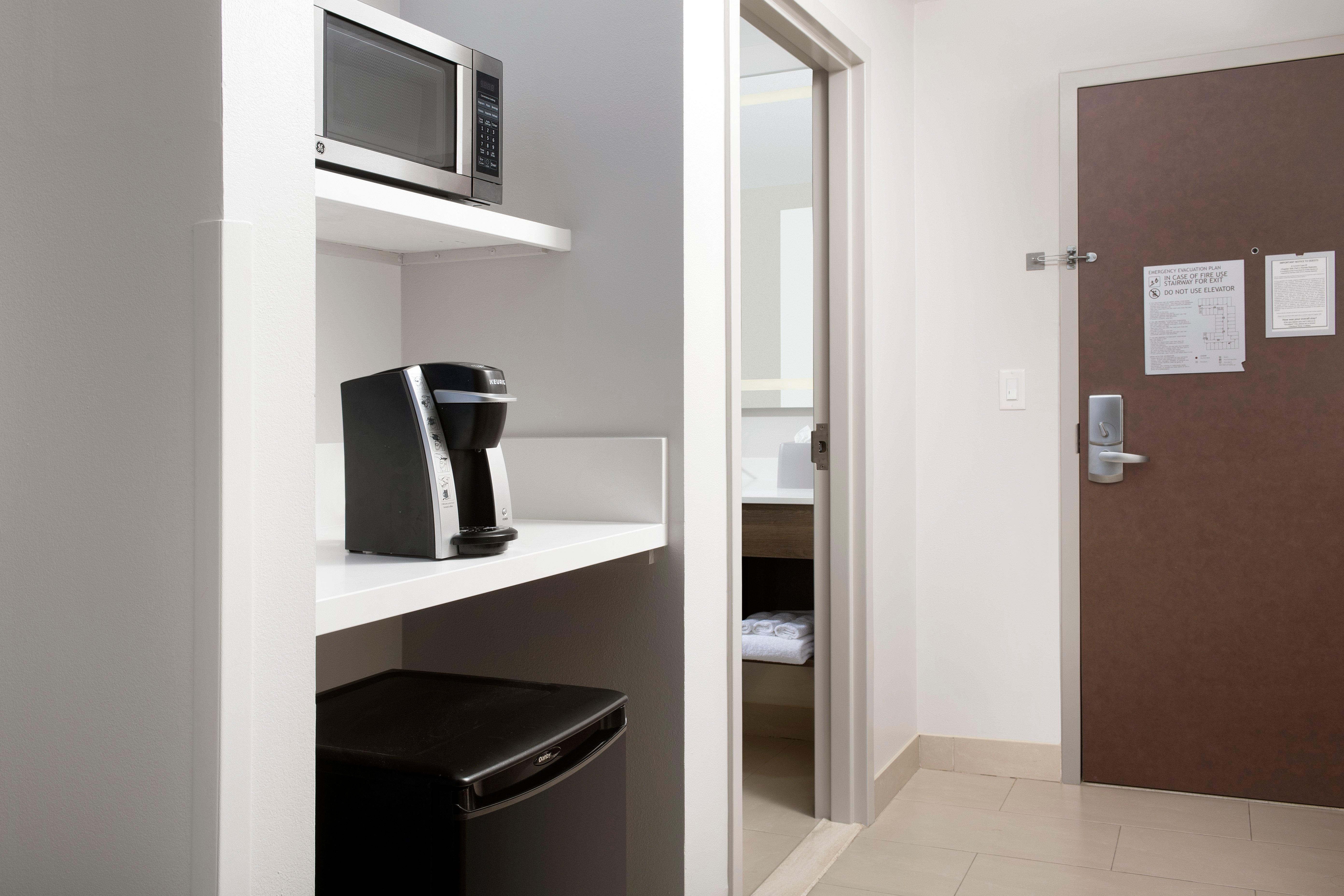 Holiday Inn Express Jacksonville Beach By Ihg מראה חיצוני תמונה