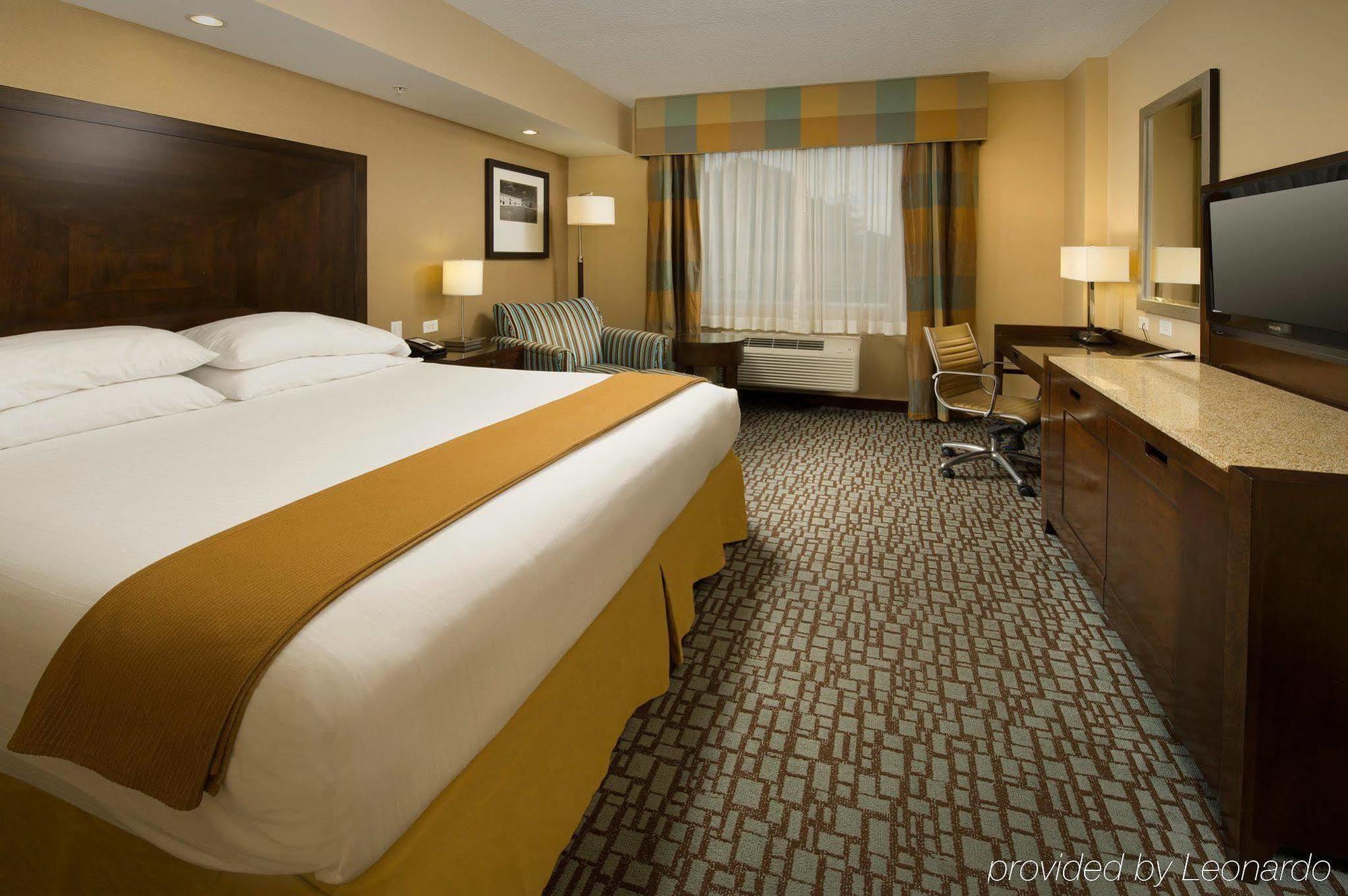 Holiday Inn Express Jacksonville Beach By Ihg מראה חיצוני תמונה